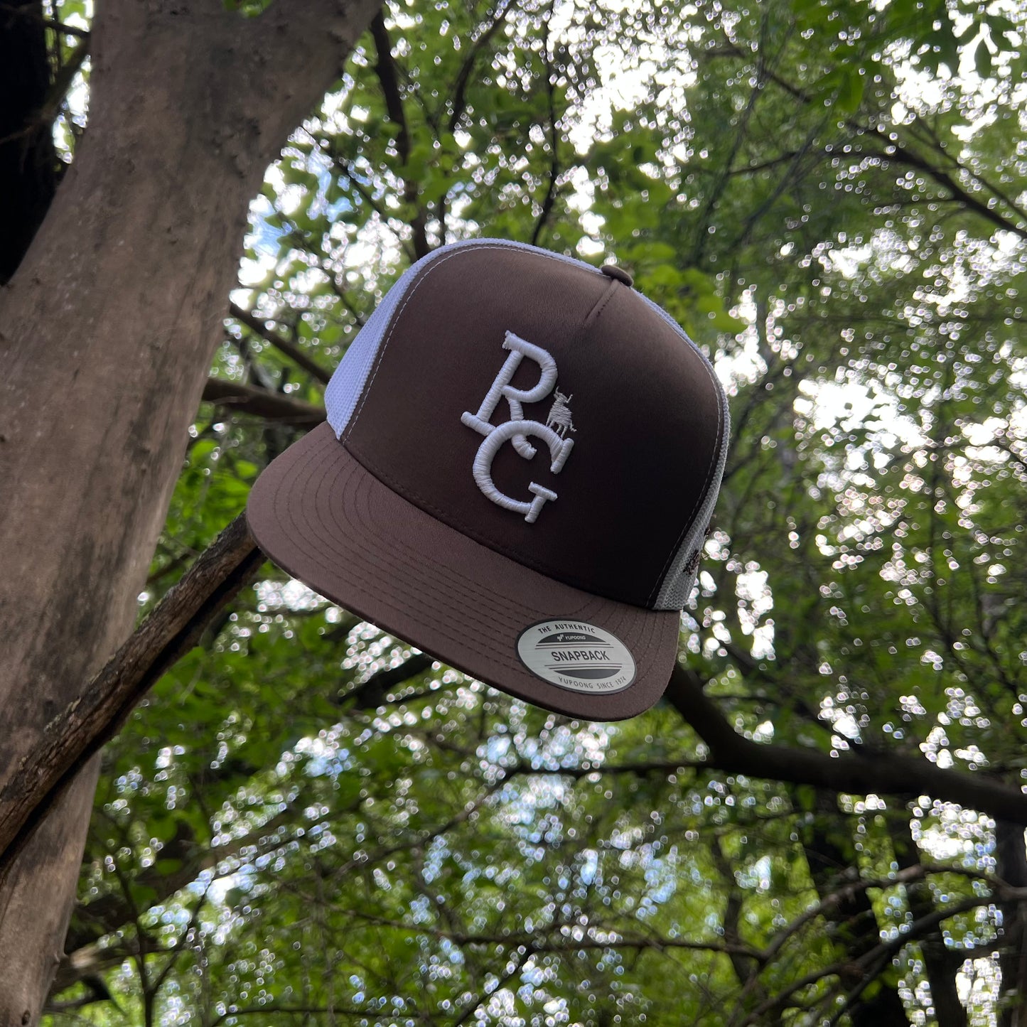 BROWN RG LOGO HAT