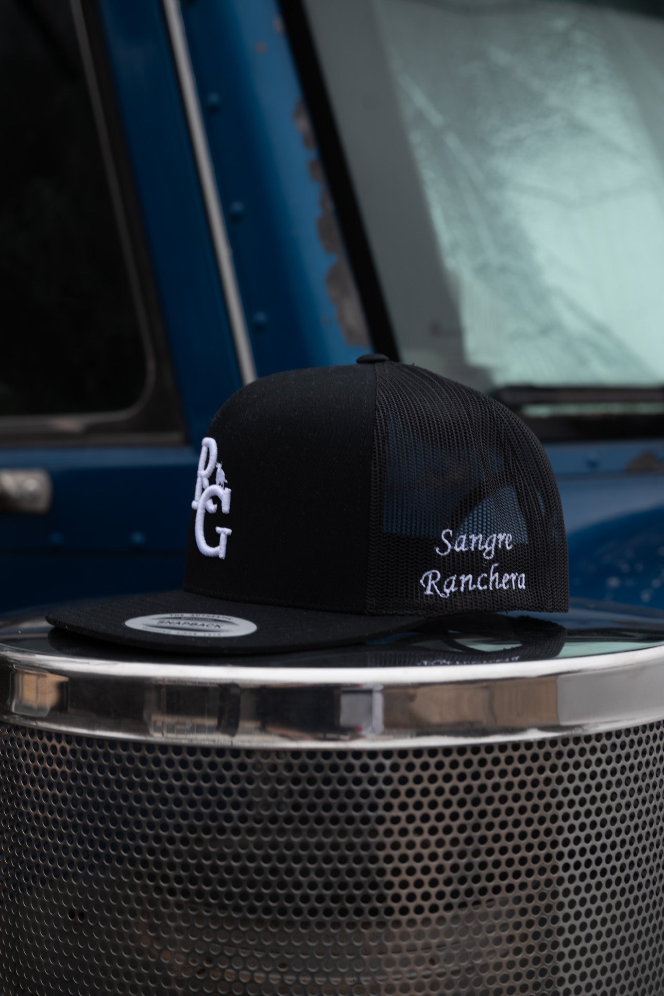 Black RG LOGO HAT